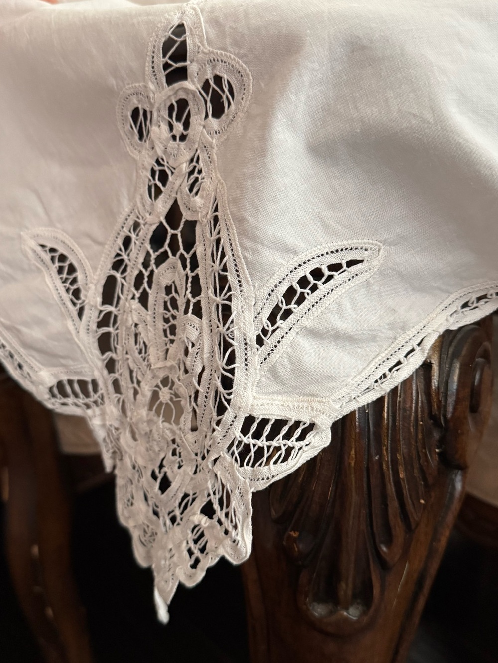 Vintage Cotton Lace Tablecloth Heirloom Cottagecore Farmhouse Large Ivory 63x97